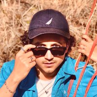 Ernie (@ernienabe) 's Twitter Profile