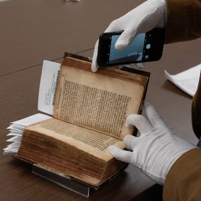 developing tools, data, and machine learning methods to discover new bibliographical evidence in early printed books