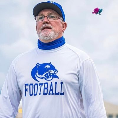 321 native, Heritage High 🏈 coach. Husband,Dad of 2 great kids, Billy, Amber. Mentoring youth football players at West Melbourne for 25+ years.