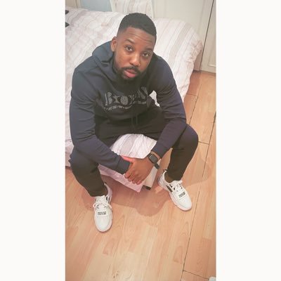 OpeHenry's profile picture. 