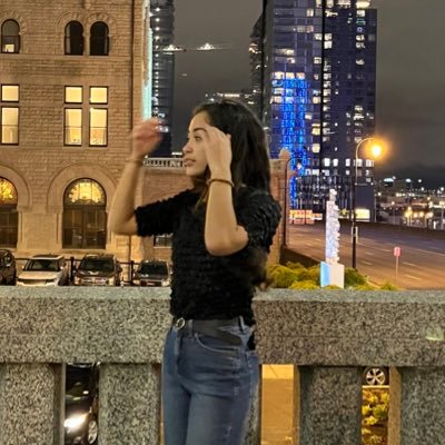 cheapshimmerr's profile picture. why are you at a party if you’re sad?