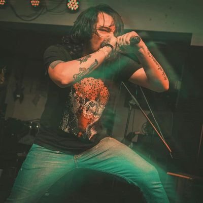 vocalist:FORCED TO ROT
pizza critic, pass the dutchie