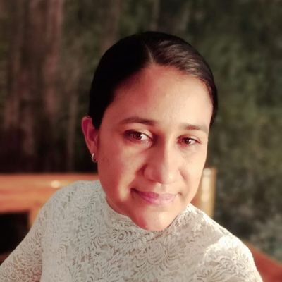 yadysolsal's profile picture. 