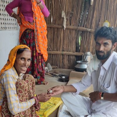 Ramkhil30398952's profile picture. मानवता से बढ़ा कोई धर्म नहीं नर सेवा नारायण सेवा जय श्री राम