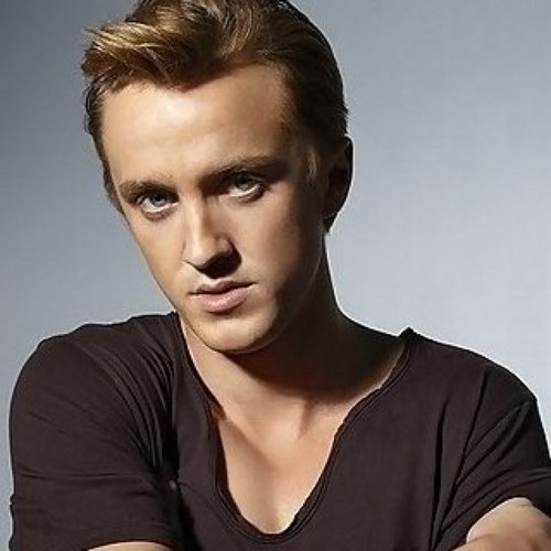 Draco_M7's profile picture. stop beong retarded, there is no way in hell you don't know who I am.......she made me do this......@Ginnyweasley10 is my lovely girlfriend ;)