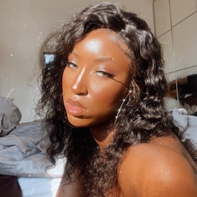 AAmaniAk's profile picture. 