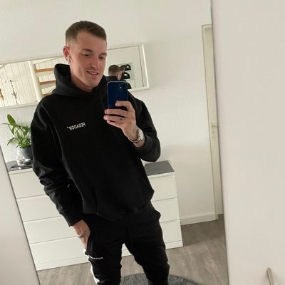 PSN-DDeeW- Activision LFDY#7471727 Competitive Player / Captain of LmT Blue ❤️.|| https://t.co/ixeWVli21W