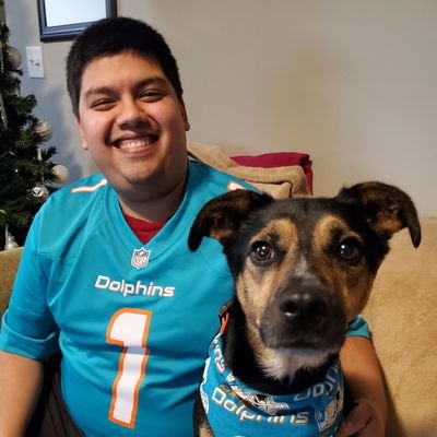 Hi! I'm Ruben. Kid on the way. My dog is spoiled. Go Runner! Go Dolphins!
