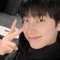 π zaf (drowning with Rx) (@sunoocutefox) 's Twitter Profile