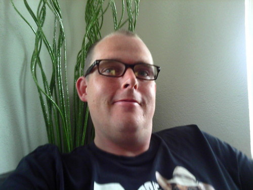 overschild's profile picture. 