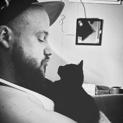 Live and let live.
Father/Artist/Streamer/Man
Stop by and hang out with me, would love to meet you!