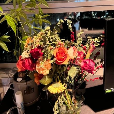 rubywoo96's profile picture. writting acc