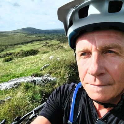 lover of life, backgammon, music, reborn mountain biker, also run a window cleaning business - Gleam Clean....'giving our customers a brighter outlook on life'