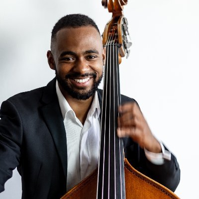 Professional Double Bassist. Royal Academy of Music, Royal Northern College of Music and Trinity Laban Conservatoire ALUM. Britten-Pears Artist 2020.