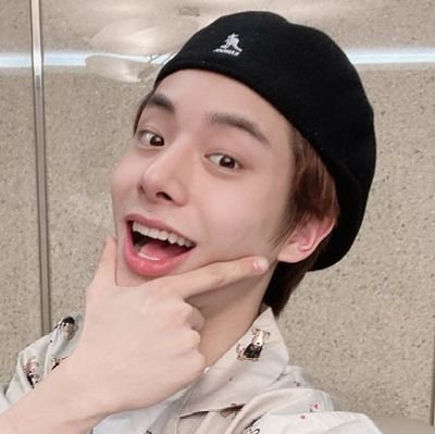 jaelousim's profile picture. gagal itu nggapapa, yang ngga boleh itu nyerah.