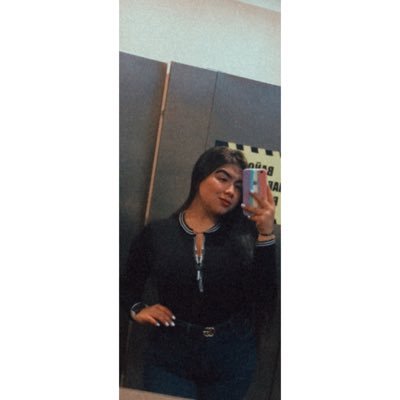 Estudiante de Psicologia♈
Lucíana Mom's💘😍.
Instaa: alejandragarzon27