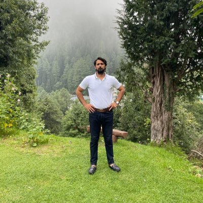 shoaibakramw's profile picture. Breathing