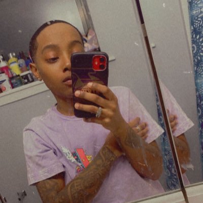 I only tweet about sports and relatable shit🤷🏻♂️💯 #LakeShow (Luka) #MFFL (AD) #lldaddyo #gottiworld #EBK FTO💥💥💥💥💥💥