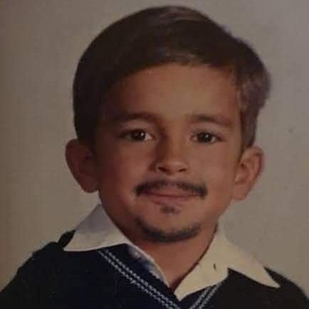 LuisAng16857062's profile picture. Yo tampoco se vivir, solo estoy improvisando...