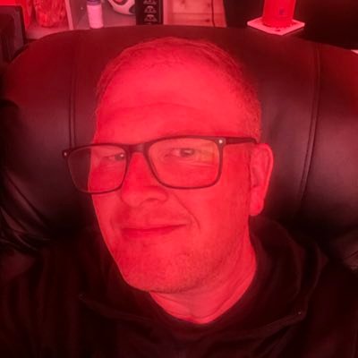 Retired Grassroots Footie Coach | IT Manager | Lower Bridgford #NFFC | Lover of 90's football and collectables | Views are my own!