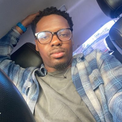 Jesus † 🙏🏾 |SC STATE Alumnus ‘21 🐶| be great 🎈| Black Male Social Worker👨🏾💻