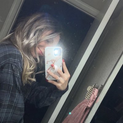 kenziemtellman's profile picture. J💛