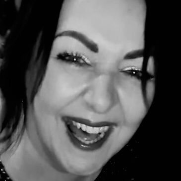 Tracey_Brown11's profile picture. CATS. WINE. DARTS. ECCENTRIC. RANDOM. LOVING MY LIFE.