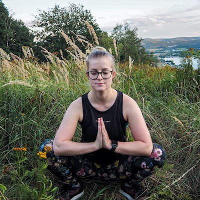 Hatha Yoga Teacher, Medical Doctor, Vegan https://t.co/Rx4mmq1rR2