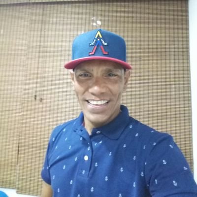 Profesor de Educación Fisica,amo los deportes,Arbitro Internacional ISF,WBSC,NCAA,P.E Teacher, I love sports,International Umpire,ISF,WBSC,NCAA