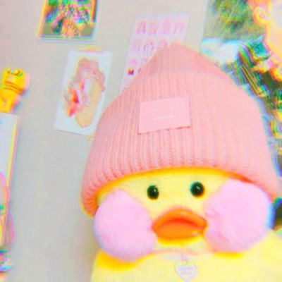 ahsataan's profile picture. bye.