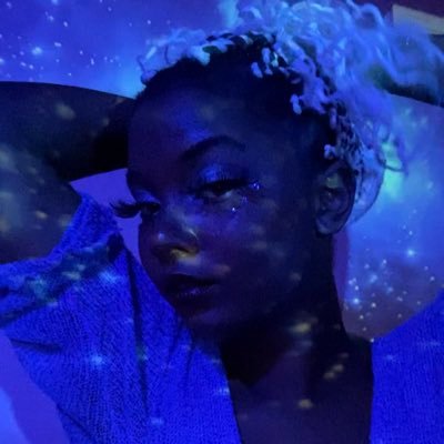 omfghyakily's profile picture. Noooo, don’t be insecure, you’re so sexy hahahahaha 🚨IG: isis.and.other.aesthetics 🚨  ~she/her~ DPU💙💋