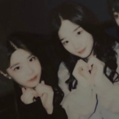 💌pics account for yoon chaewon and kim yooyeon 유채즈