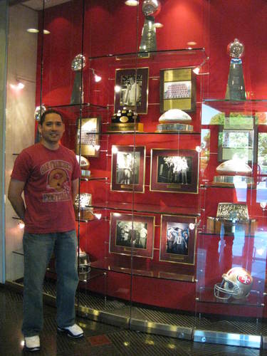 javierivera25's profile picture. 49ers!