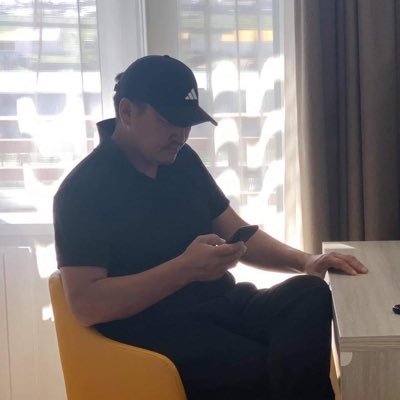 BatsaikhanV's profile picture. 
