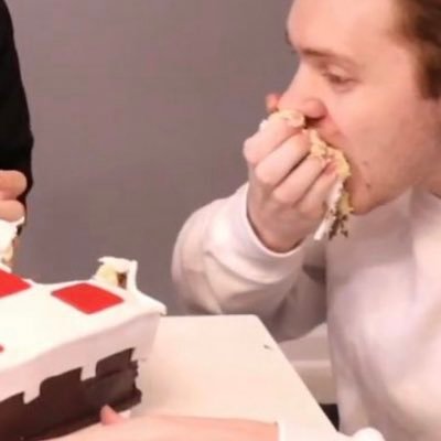 anxious_astro's profile picture. “fit check: sweatpants and sadness.” ~ranboosaysstuff