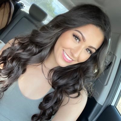 Tiffany_Jasmine's profile picture. Here’s to the wild ones 🖤