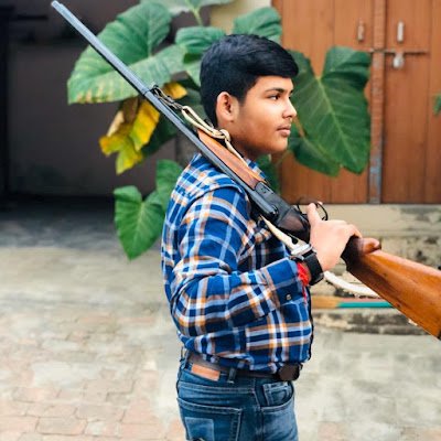 Ritik_tomar_'s profile picture. Be safe be happy