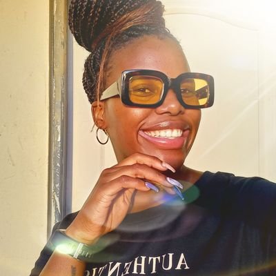 Umuntu umuntu ngabantu ||📚||👩🏾🎓||🎭🎨
•Carpe Diem ✨