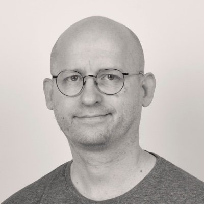 Digital analytics strategist with privacy focus - Piwik PRO - Matomo Analytics - generative AI - Speaks 🇫🇮🇬🇧🇩🇪 - for democracy, sustainability & peace.