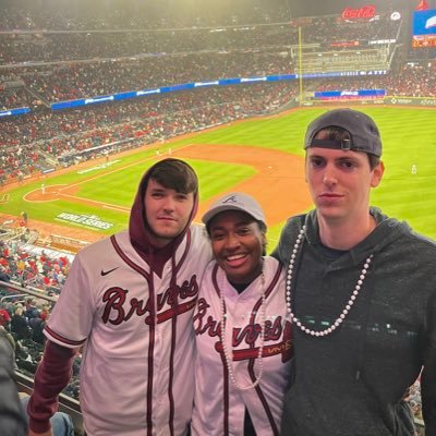 Ronezzz's profile picture. I love my family and friends very much