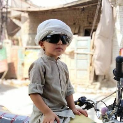 AdnanKh52766695's profile picture. менеджер по персоналу