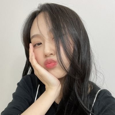 bgdgstr's profile picture. always in all ways, seventeen. 𖤐⭒๋࣭ ⭑