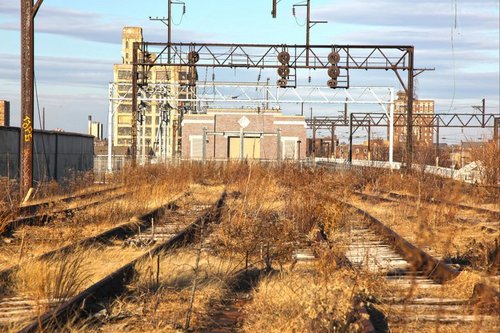 Proud supporters of Philly's Reading Viaduct Park, & film 'Building a Park in the Sky', fans of @therailpark (our heroes), RIP @paul_pvm @viaductgreene