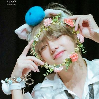 Fb only for army's 💜 saengil chugha haeyo V oppa 💜💜🎂🍾