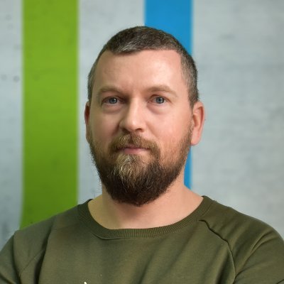 tomogmo's profile picture. Software Engineer