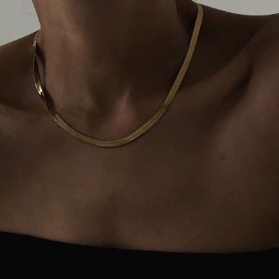 ferrarsb's profile picture. aaron always fell in love with her. every time