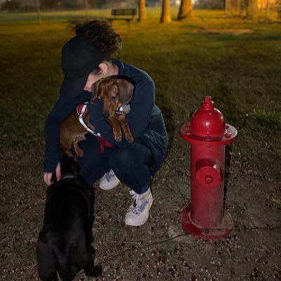 Daisy_Confused's profile picture. Dental babe. ♉ ferret and dachshund Mom💜🐾