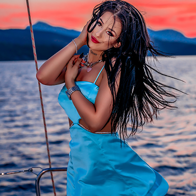 VixenHughXx's profile picture. Sociable person,  looking forward to offer erotic shows. Open-minded ready to make your dreams come true! #followme