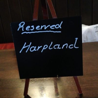 AshtonBoy13's profile picture. 