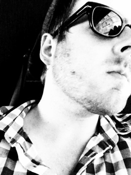 patrickrussL's profile picture. i make music